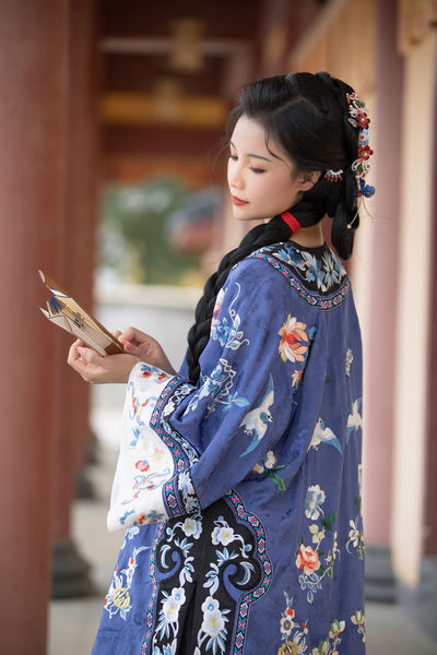清冷几千春