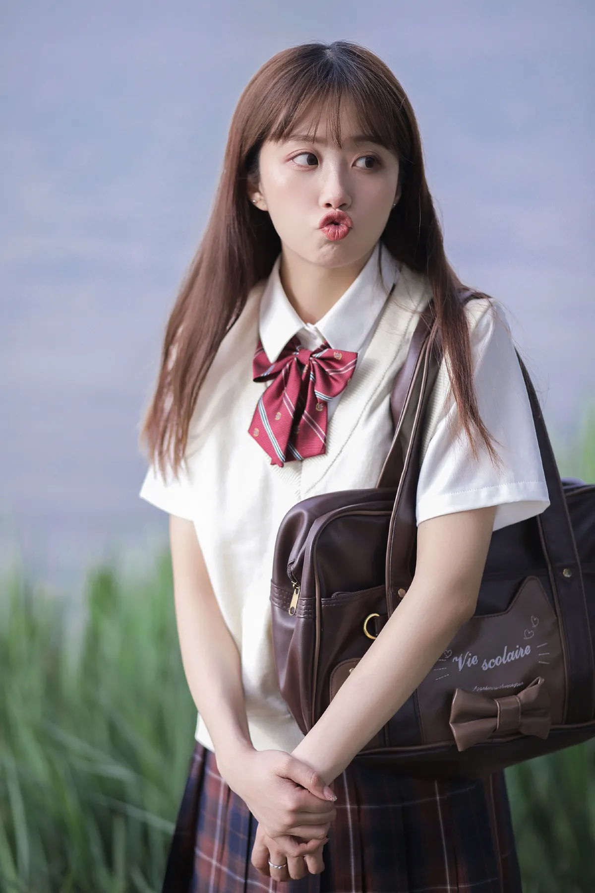 早春里的她