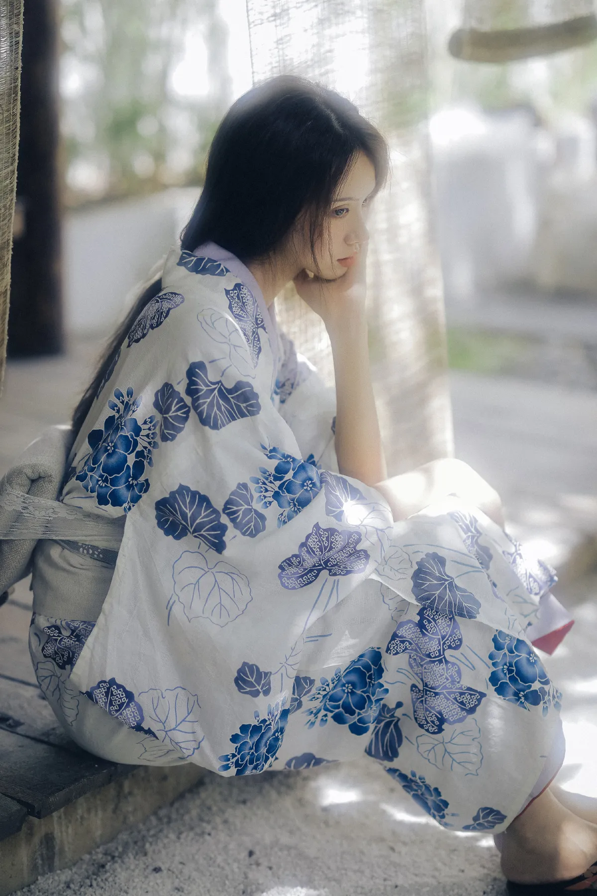她似清泉