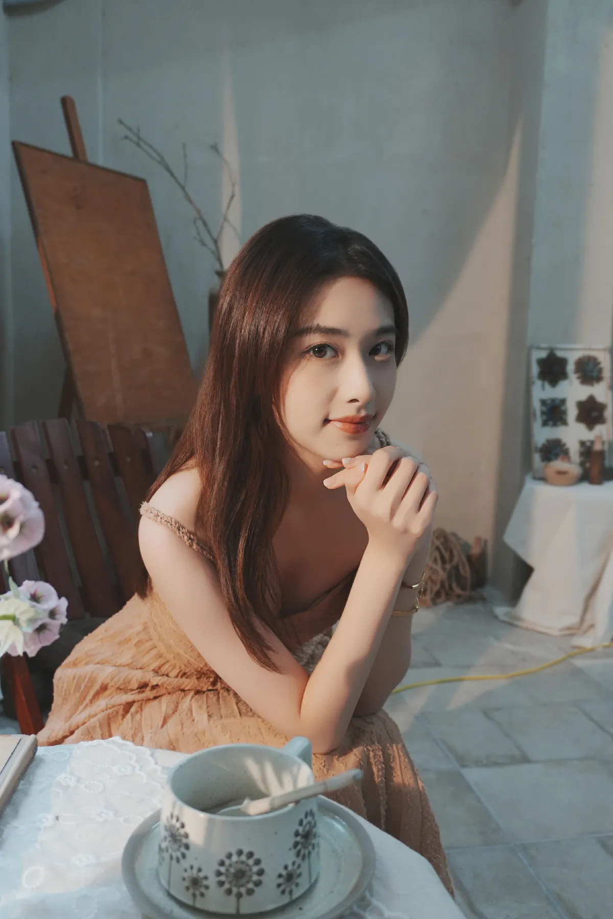 凌影_楠楠《琴键的那束光》美图作品图片4
