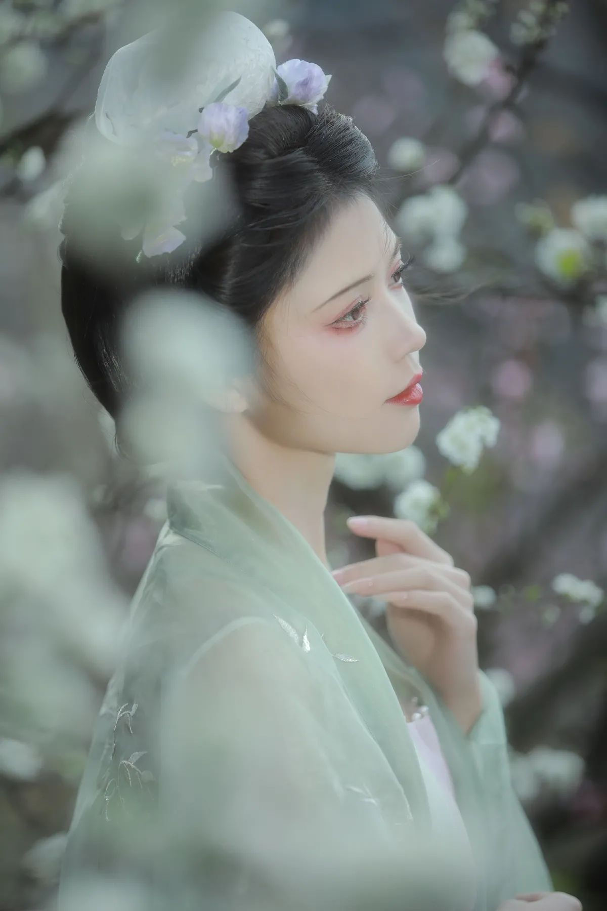 春山如黛草如烟