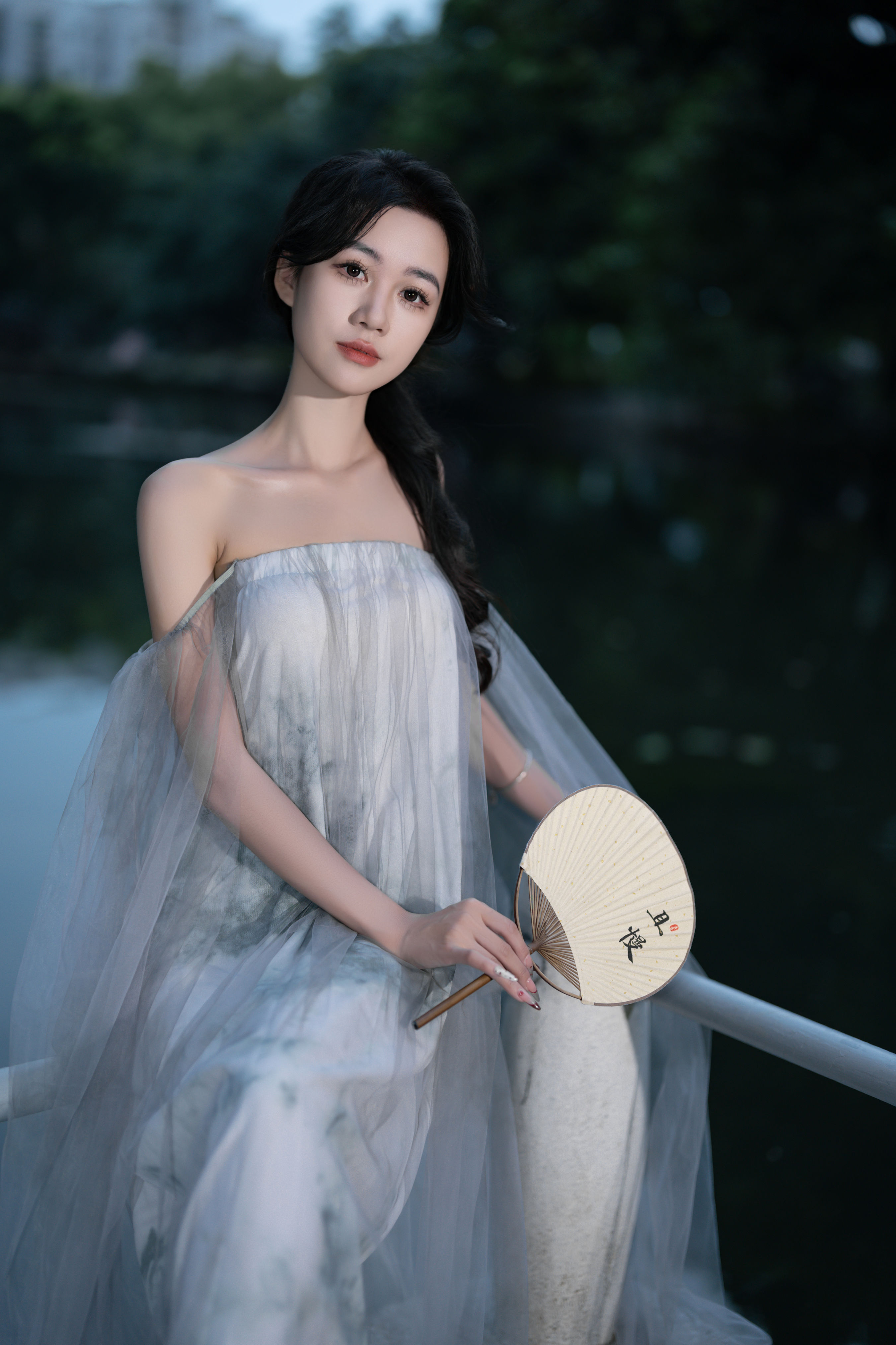 凌影_达希Dacy《扇舞幽林间》美图作品图片1