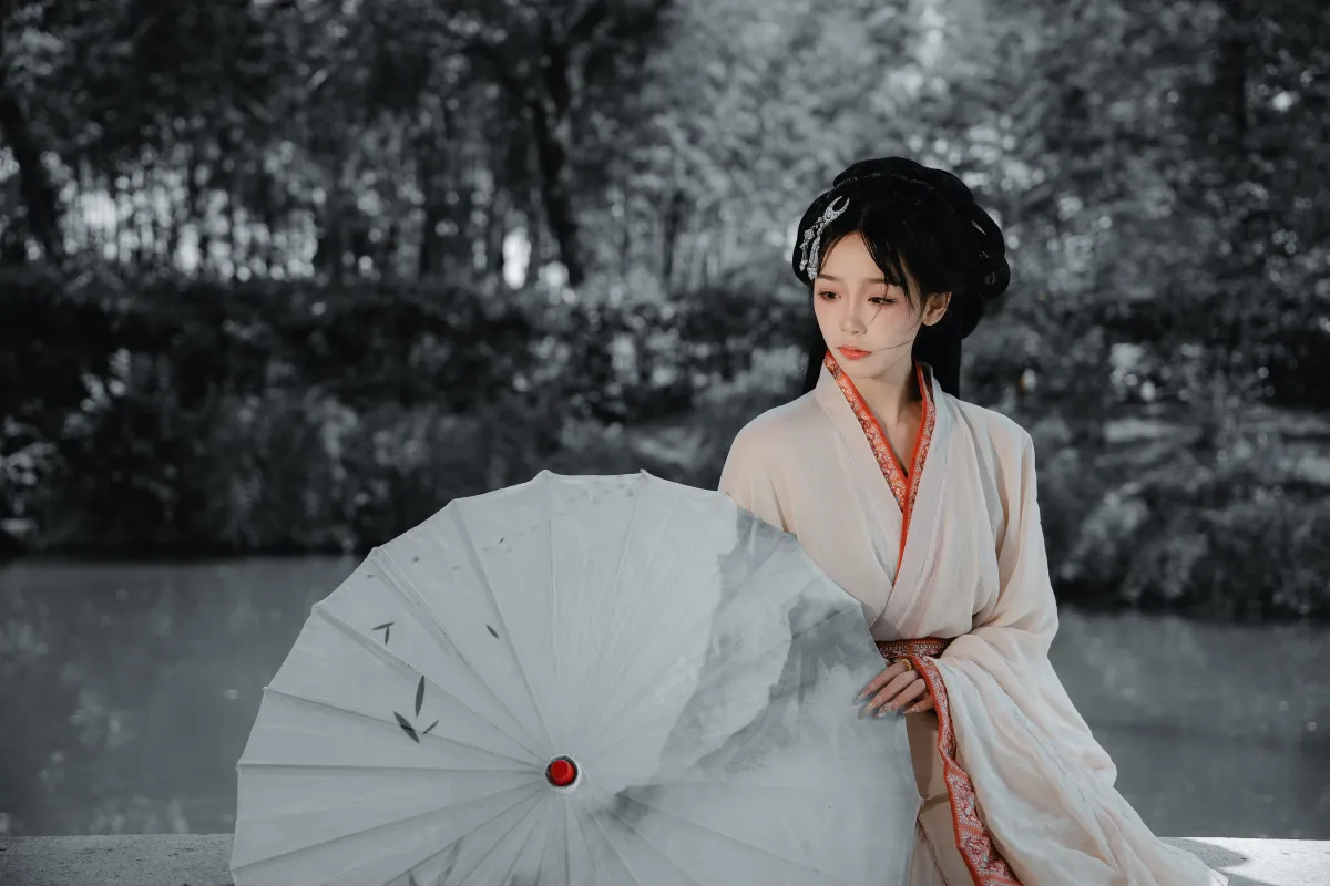 橘子海上_小熊《千年的风-战国袍》美图作品图片4