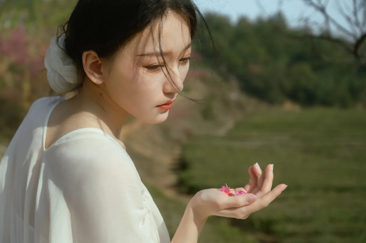 尤里CC_小月《茶与樱》美图作品图片1