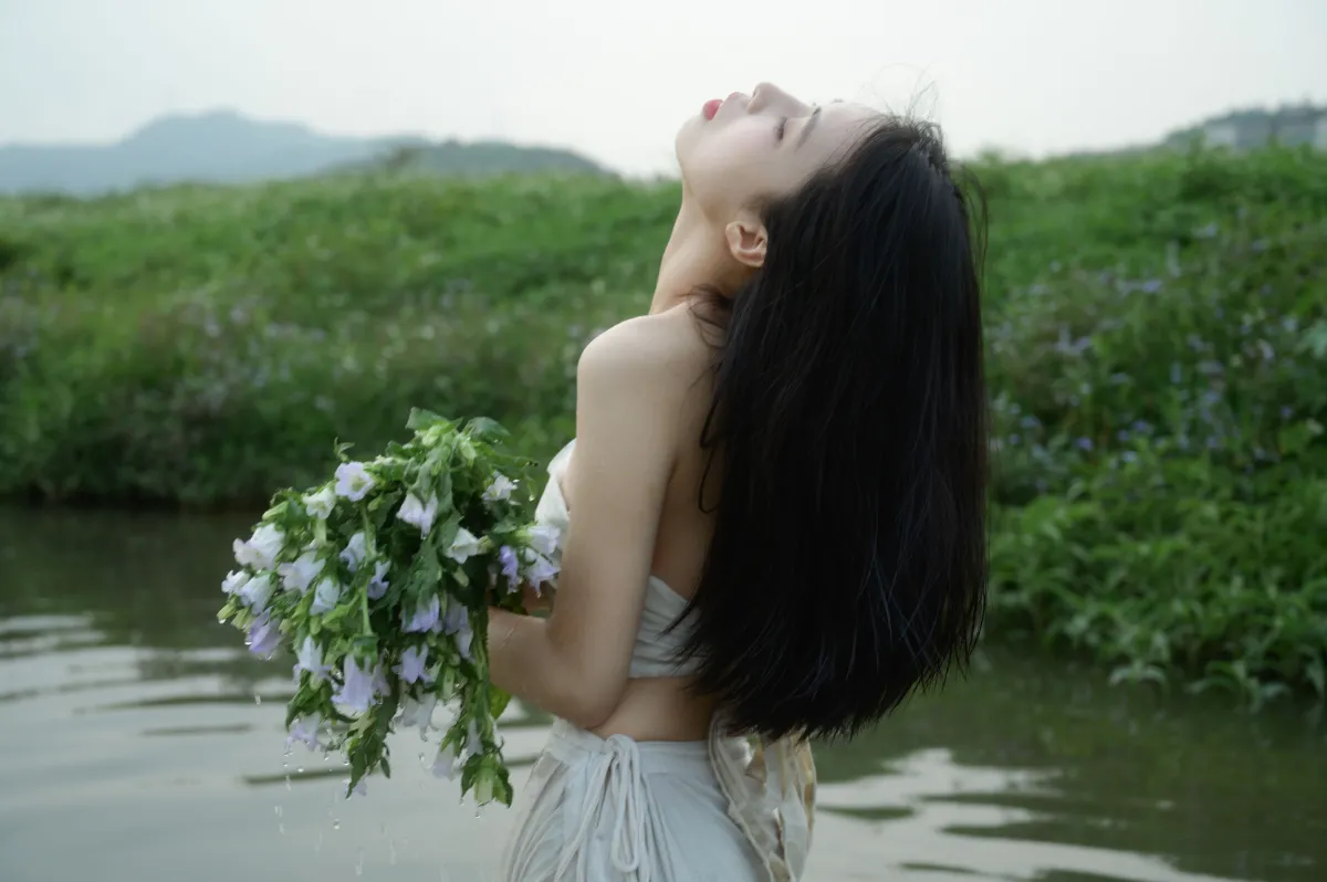 尤里CC_悲伤甜椒《山涧溪水》美图作品图片1