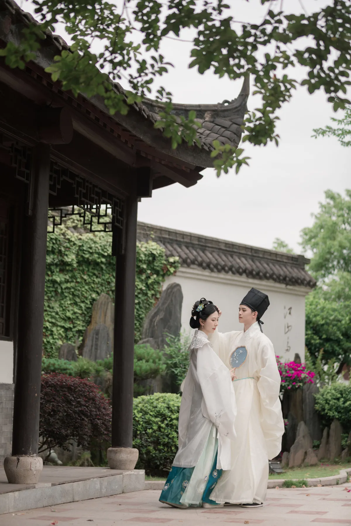 辜深深_阿碎《只愿君心似我心》美图作品图片3