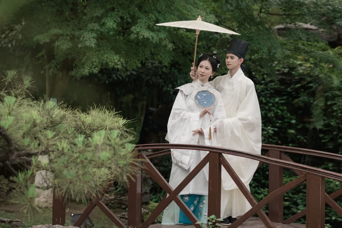辜深深_阿碎《只愿君心似我心》美图作品图片5
