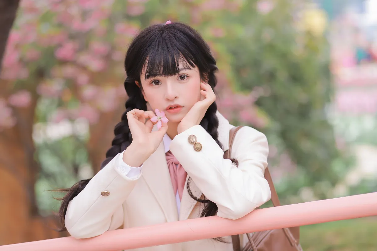 樱花树下