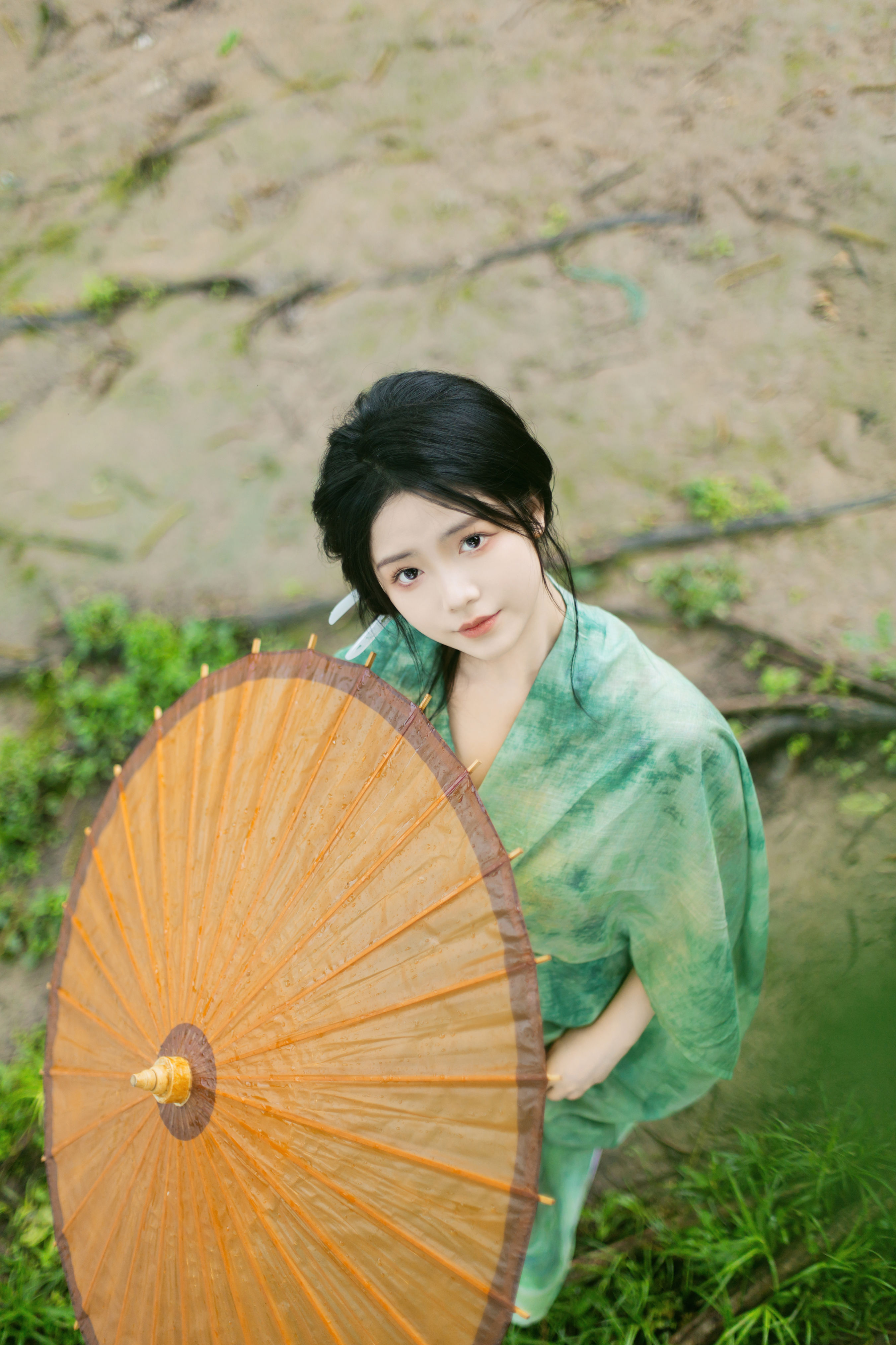 笨笨_-张张要开张-《浮世形色万千 我独自在充盈》美图作品图片1