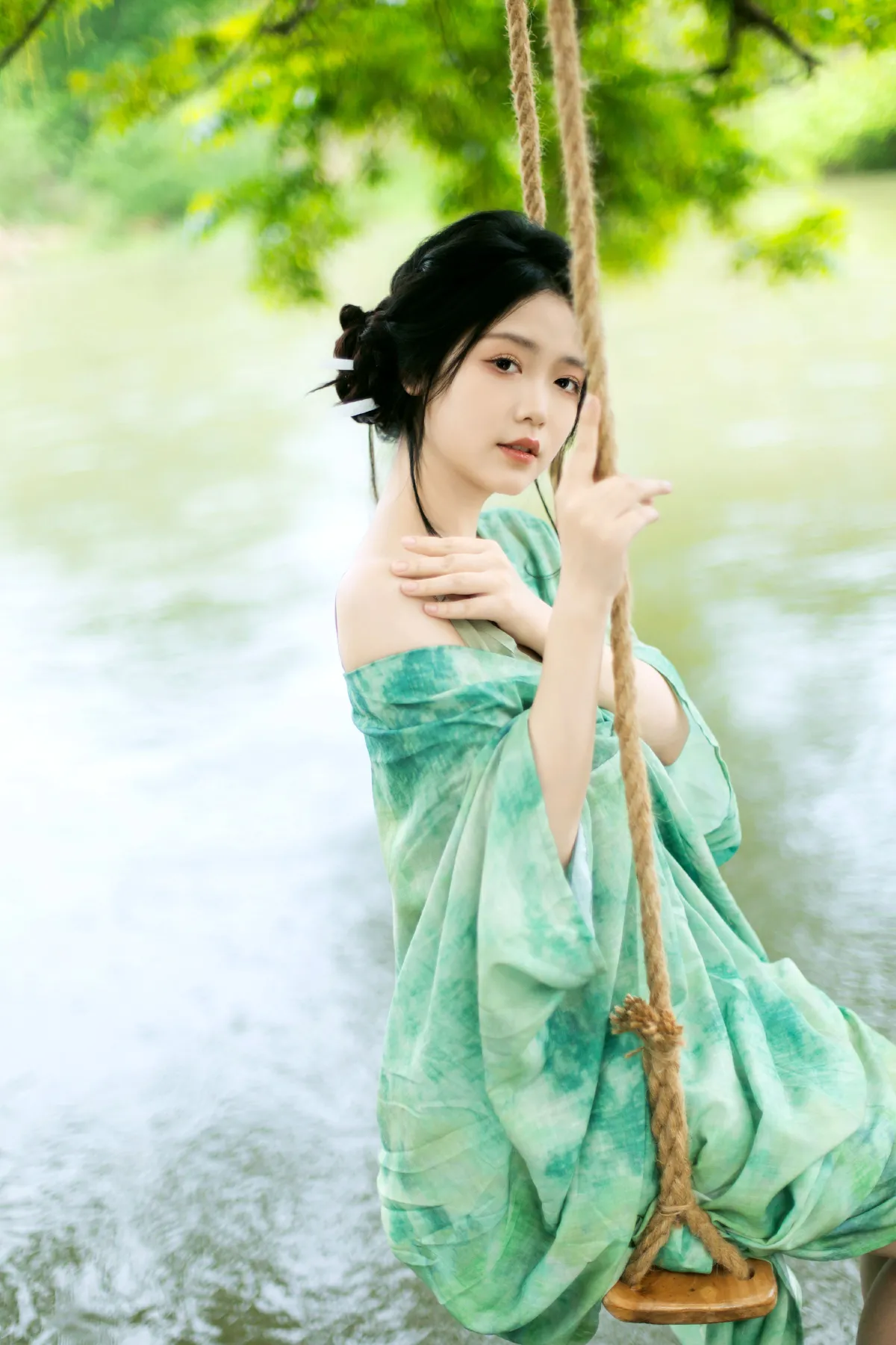笨笨_-张张要开张-《浮世形色万千 我独自在充盈》美图作品图片4