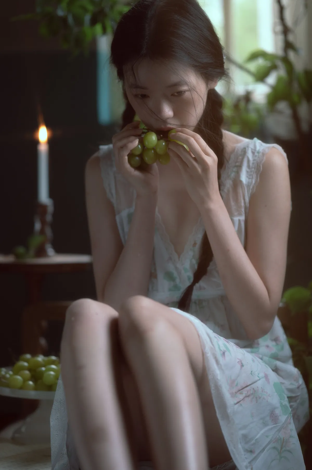 一只小黑王_蔡景梵《青提》美图作品图片1