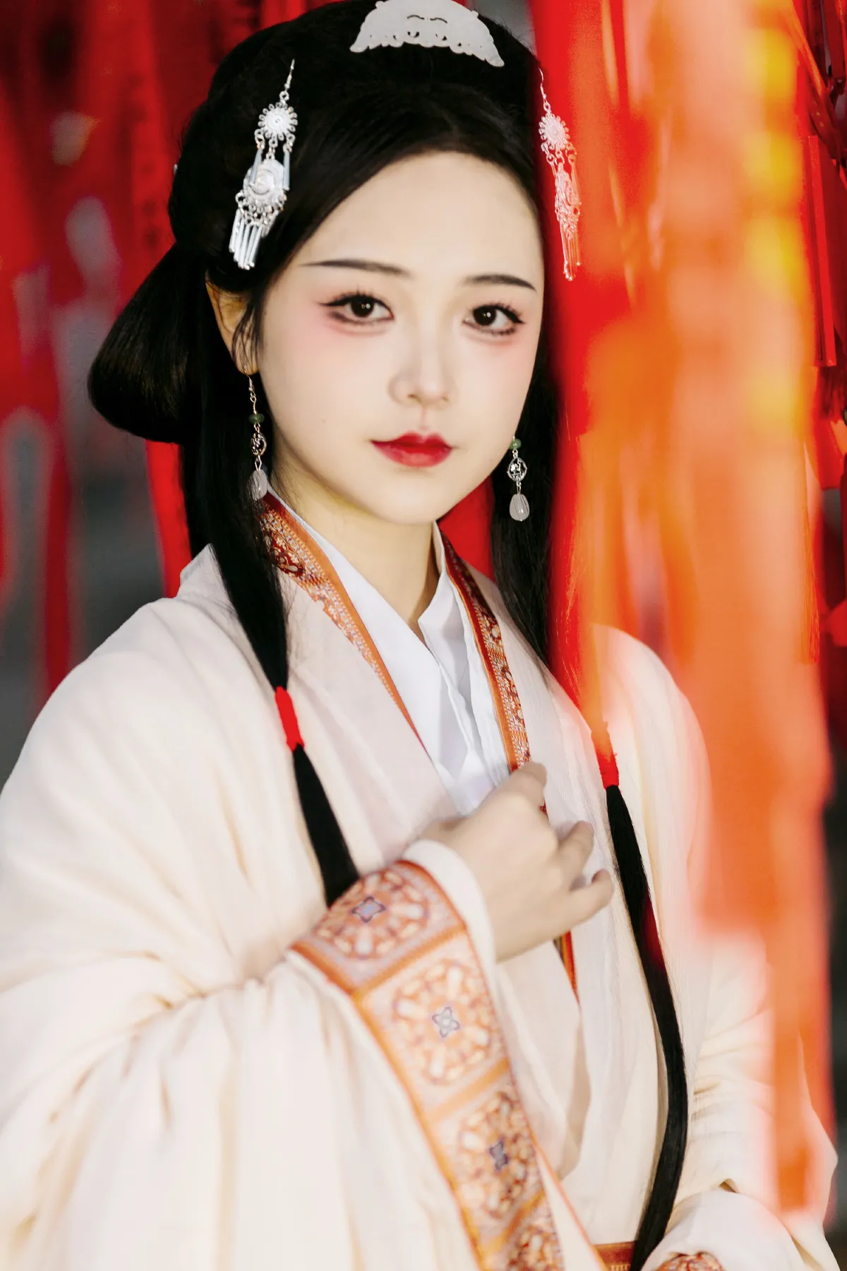 一袭战国袍，悠悠三千载。4
