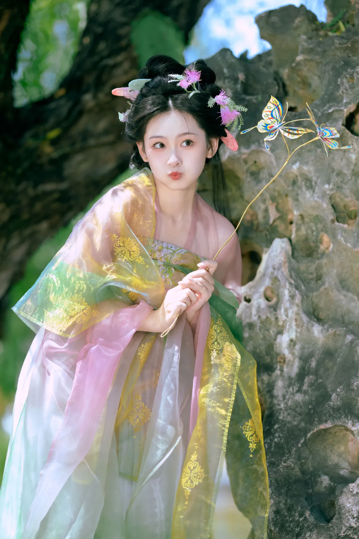 扶卮_甜心芽芽《初夏游园记》美图作品图片2