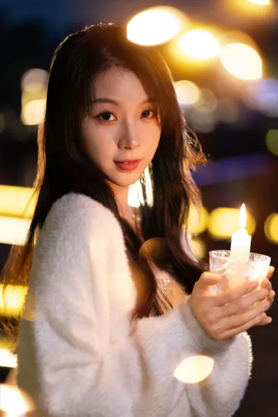 夜深之邻家少女