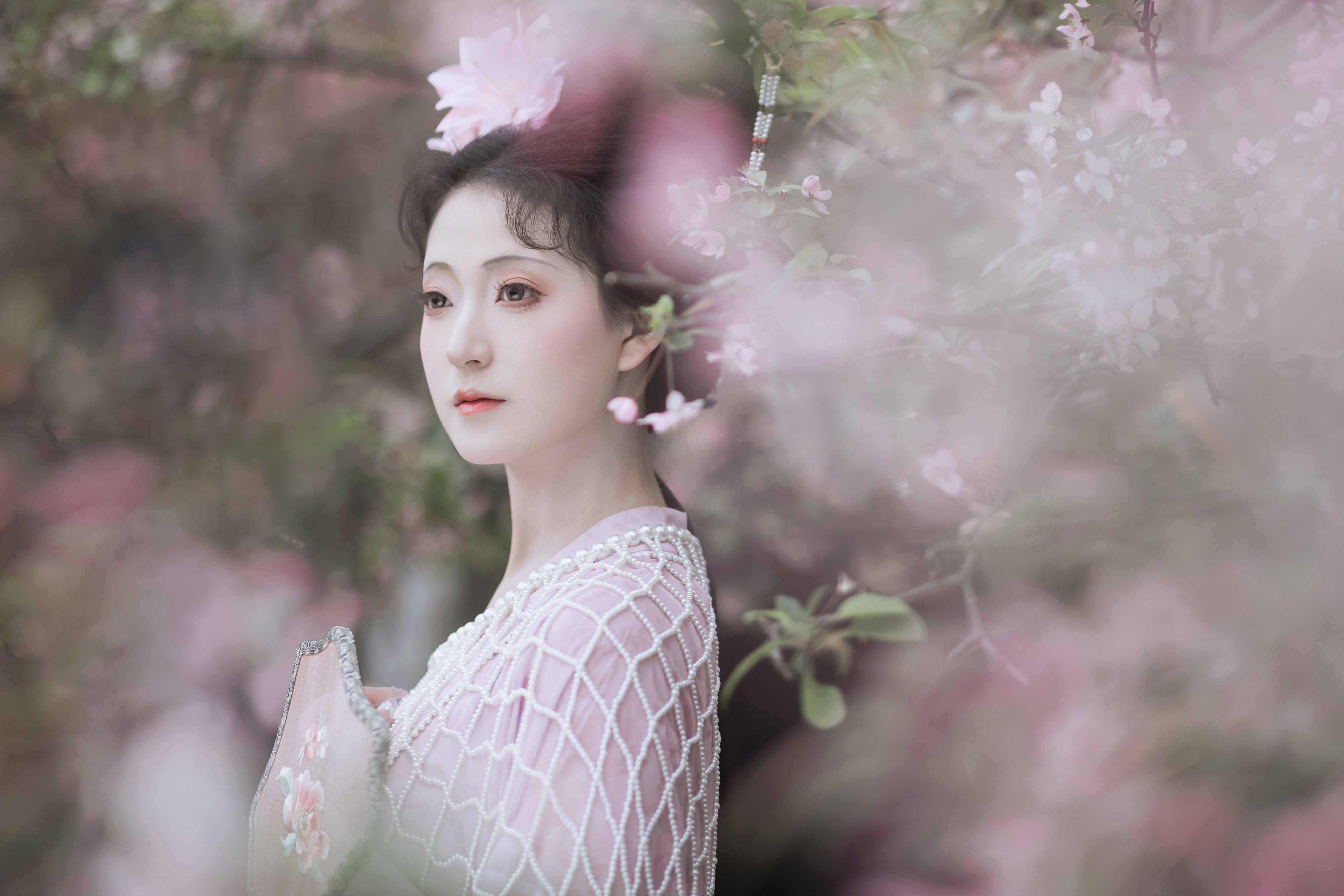若寒Rock_飞飞想暴富《海棠依旧》美图作品图片1