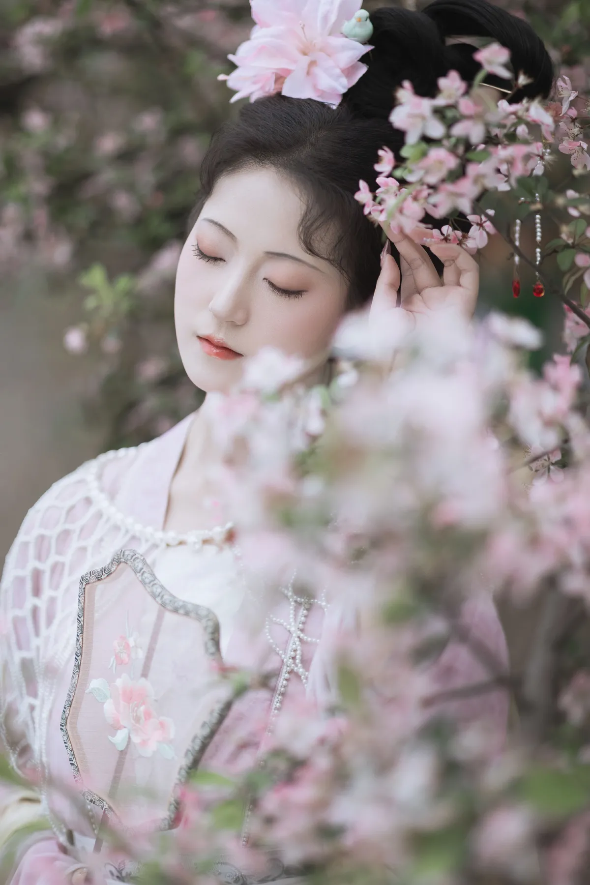 若寒Rock_飞飞想暴富《海棠依旧》美图作品图片3