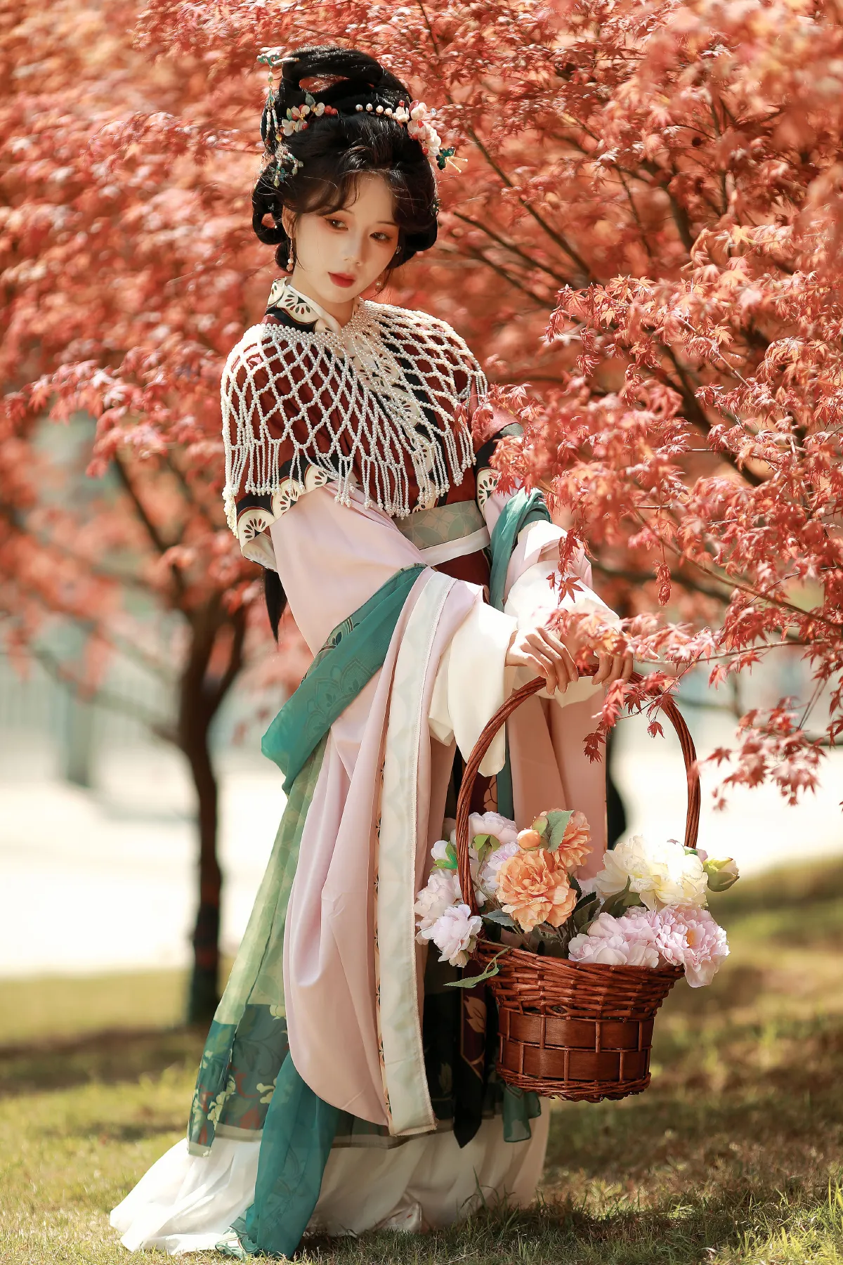 枫叶仕女图4