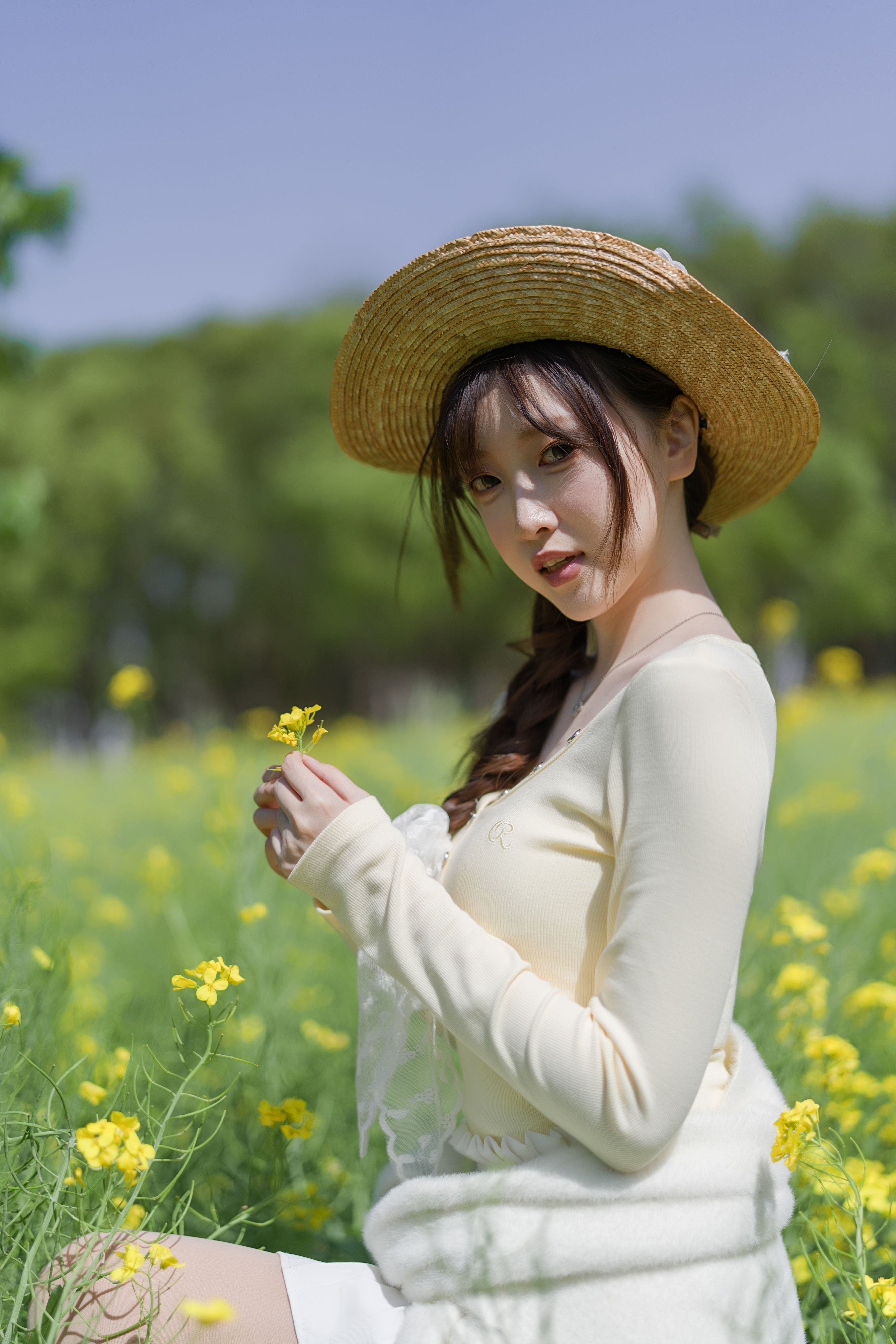 阿宏_冰冷企鹅《花海青春》美图作品图片1