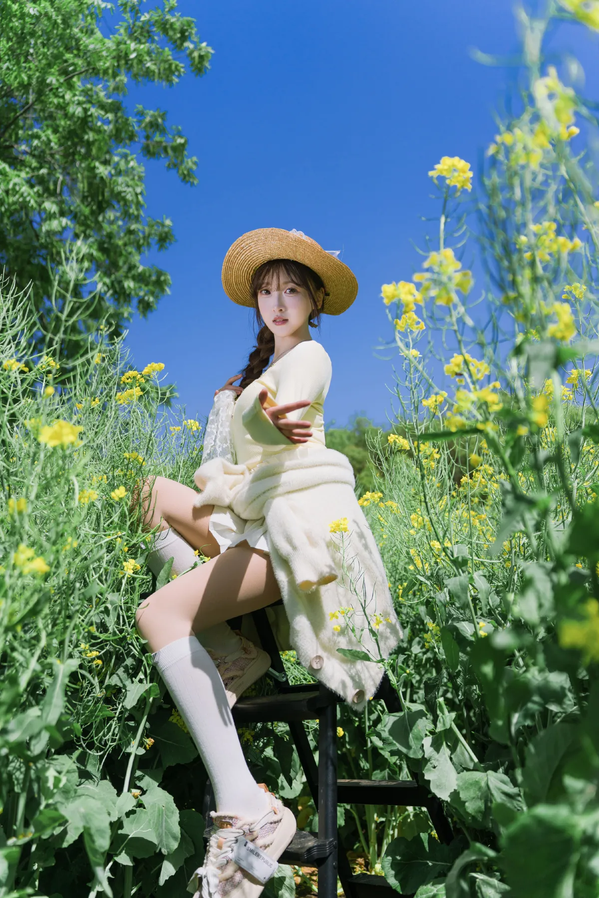 阿宏_冰冷企鹅《花海青春》美图作品图片2