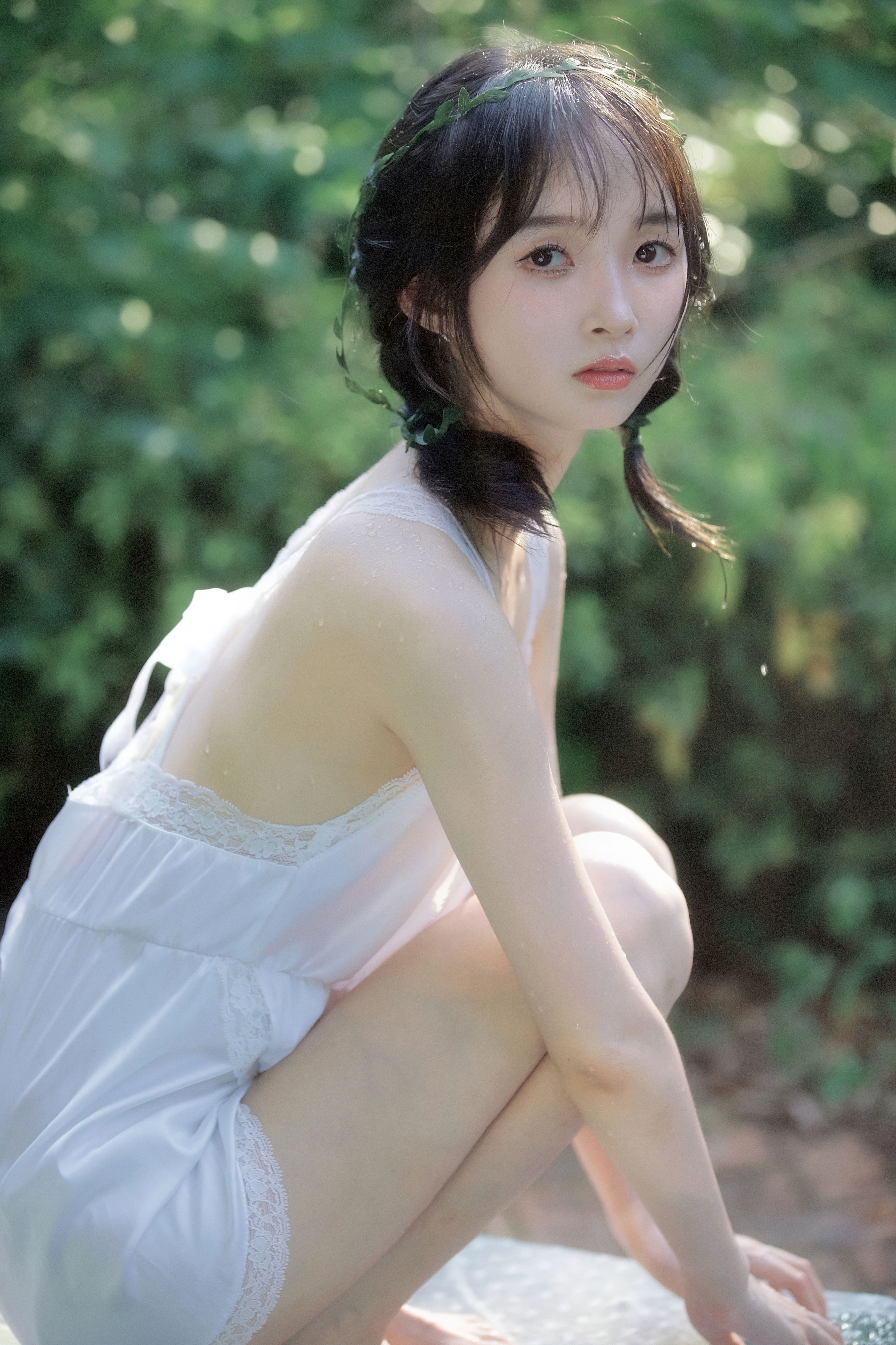 溜花梨_乌堆少女《潮湿的夏》美图作品图片1