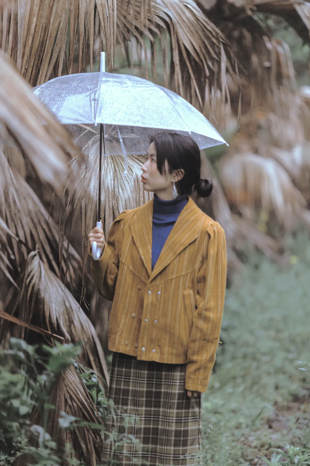 生锈的感情又逢下雨天