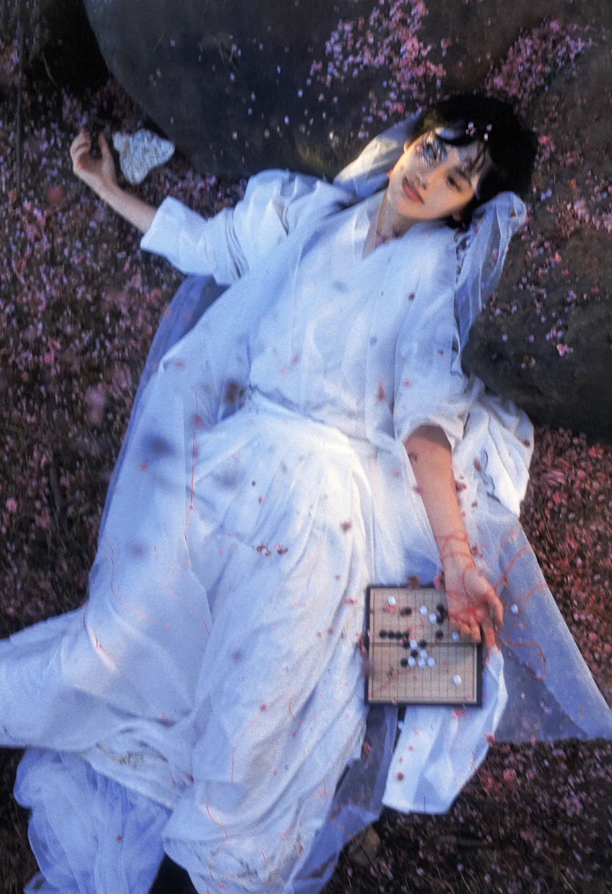 田罗妹妹_河里漂过的瓢儿白《狐狸君》美图作品图片2