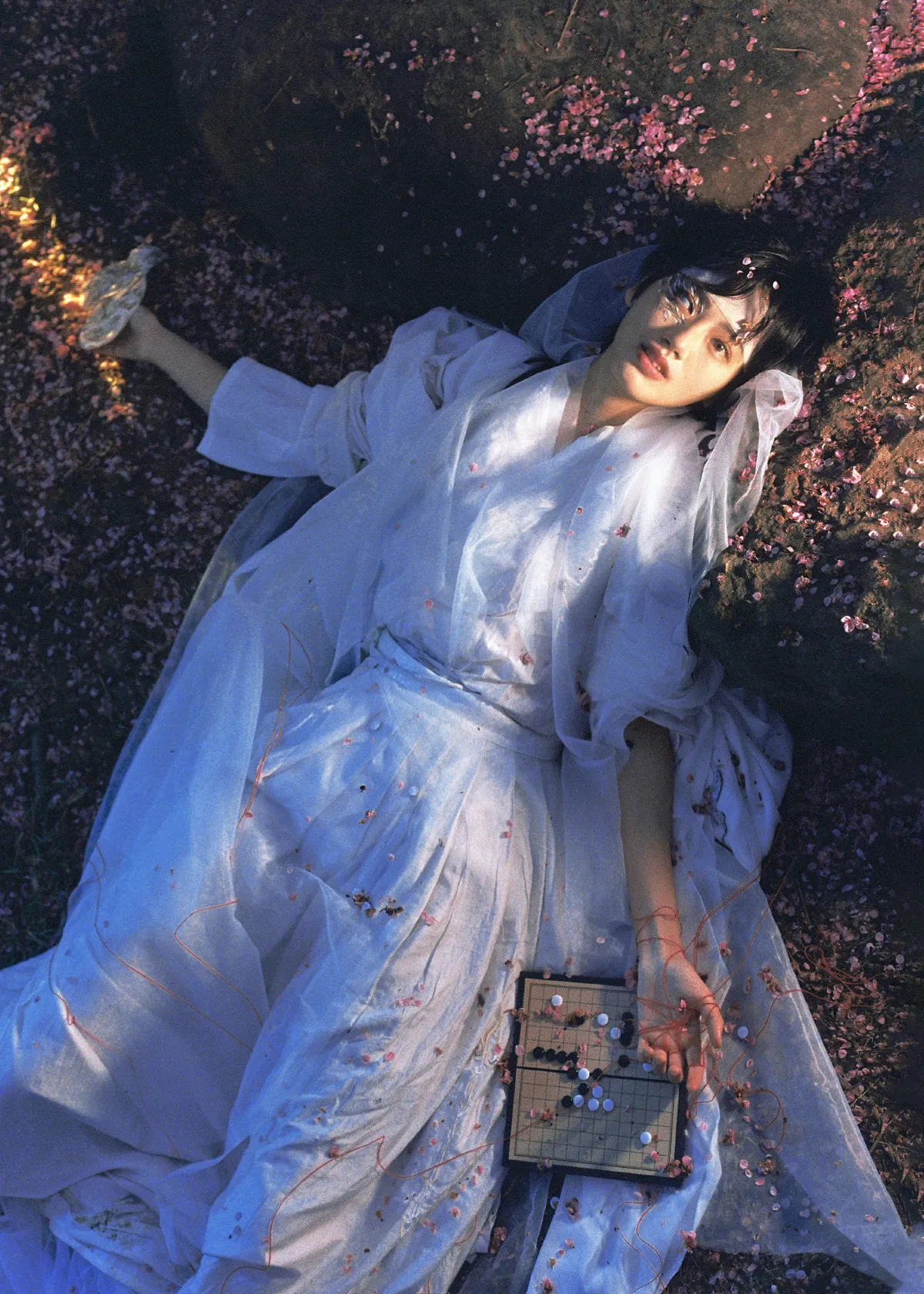田罗妹妹_河里漂过的瓢儿白《狐狸君》美图作品图片3