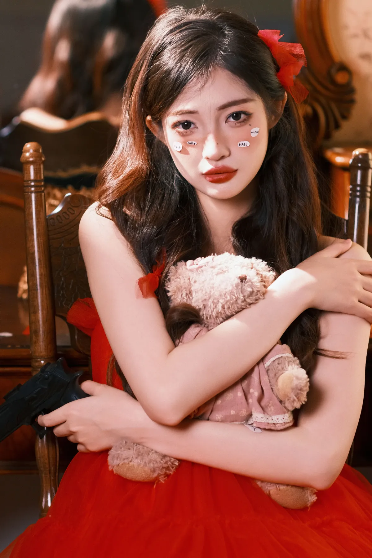 李稚明_小呆同学《红裙玫瑰》美图作品图片3