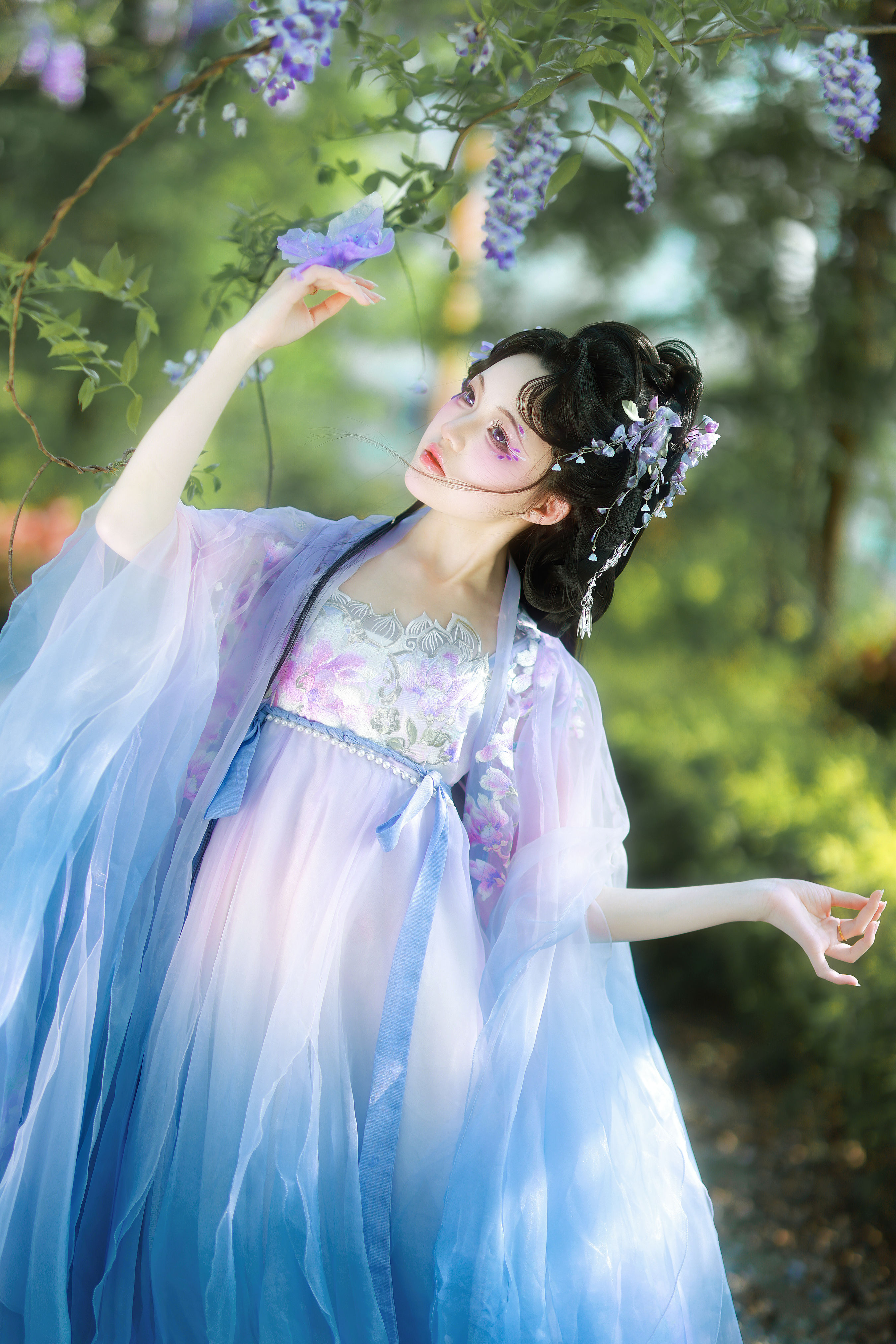 莓兮MAY_仙落《紫色风铃》美图作品图片1
