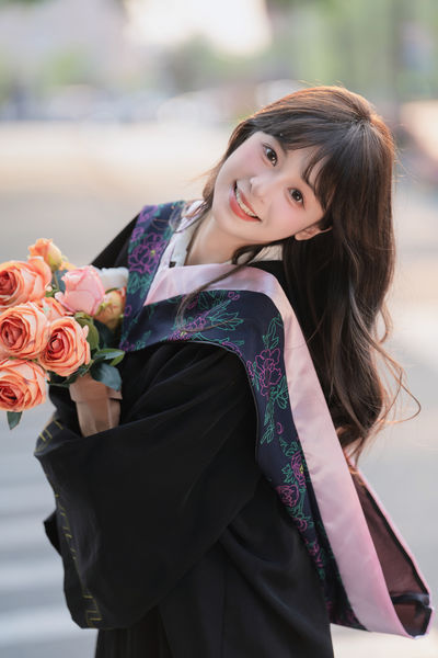 学士服