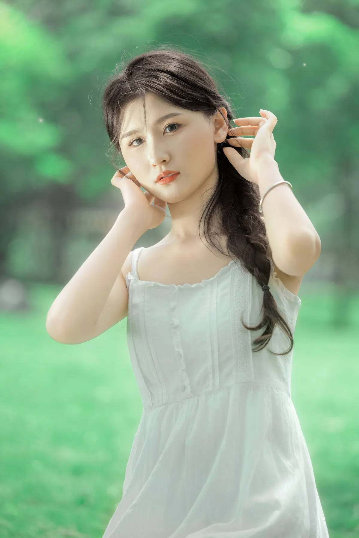 小果林_采桑子《青青草坪》美图作品图片5
