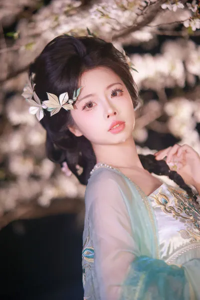 樱花与少女