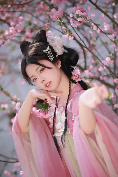 粉色