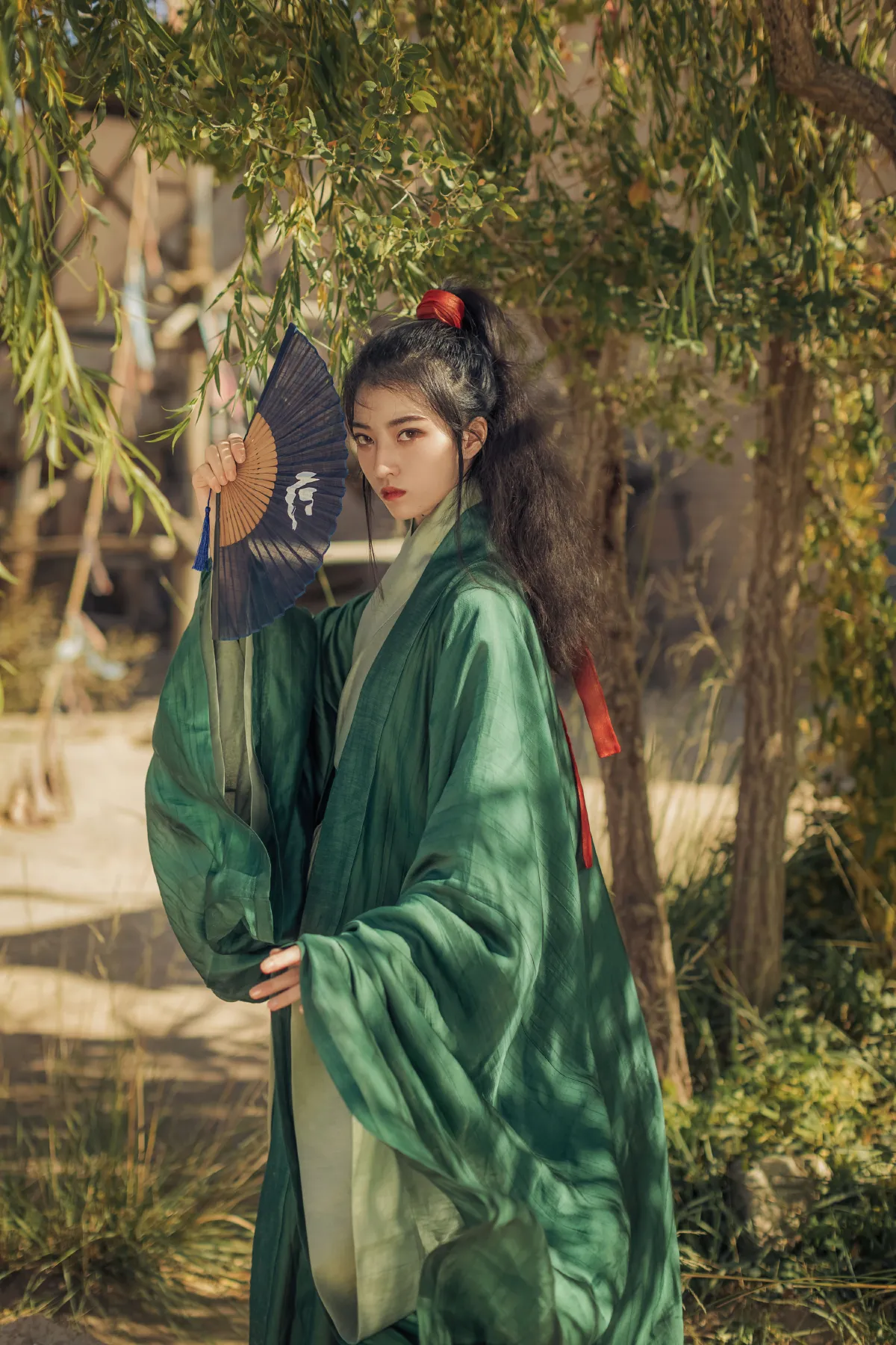 万锦其_当初叫人家小田田_徐十七嘛《古城情》美图作品图片3
