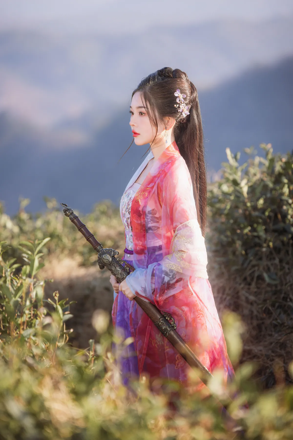 万锦其_仓大佬《千里落花风》美图作品图片1
