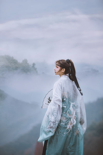 青丘青狐