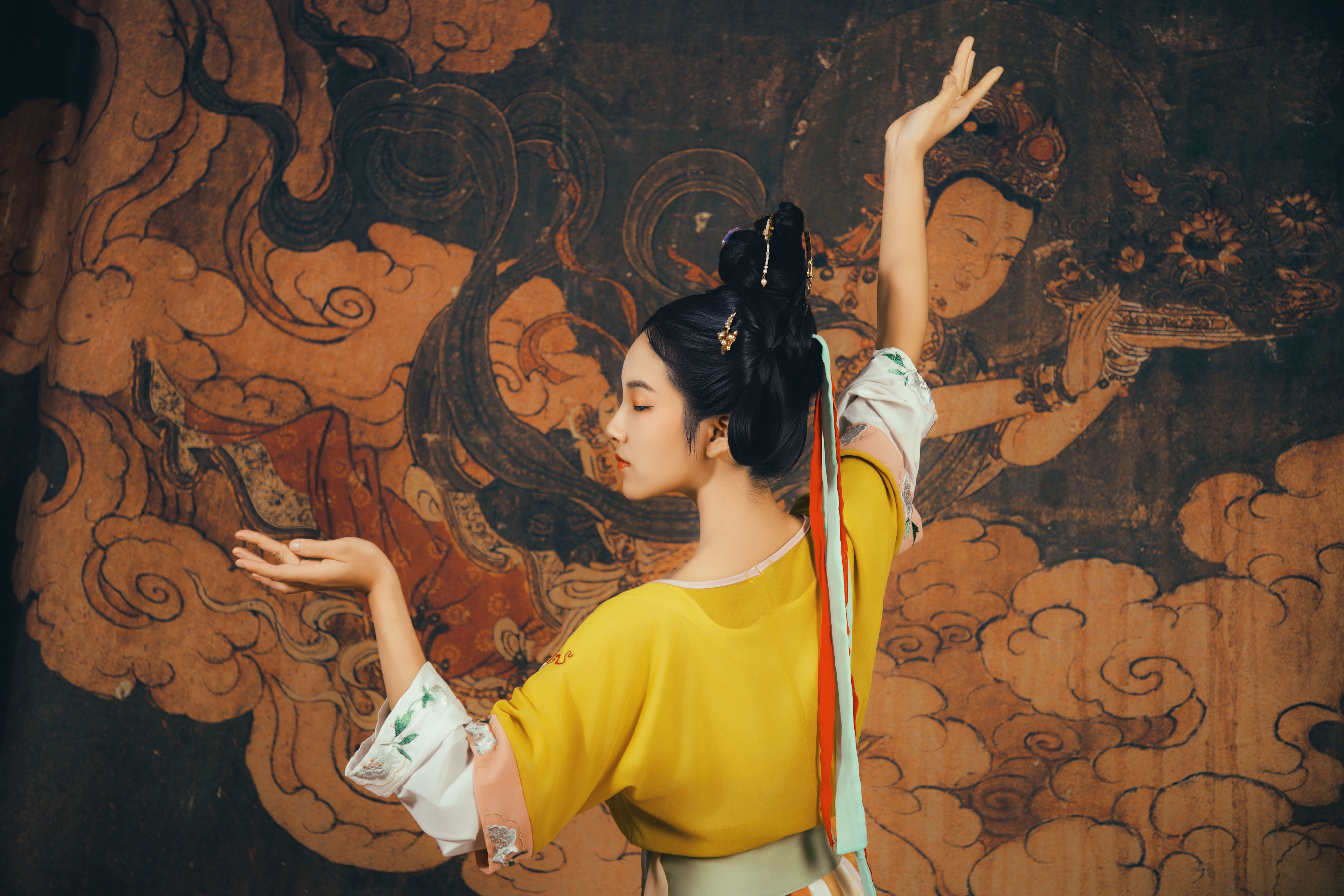 破晓X_简小橙《敦煌少女》美图作品图片1