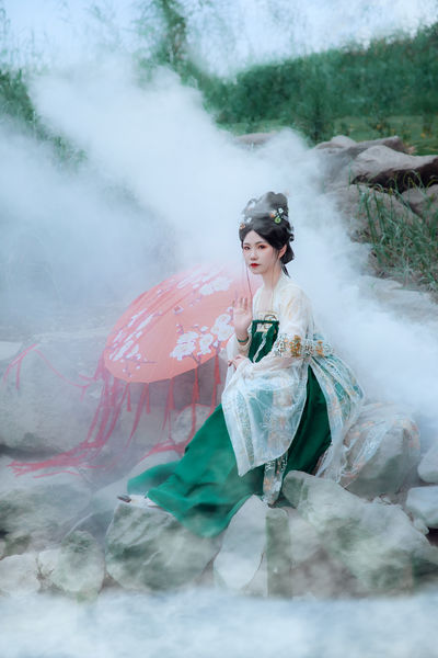 烟雨入江南