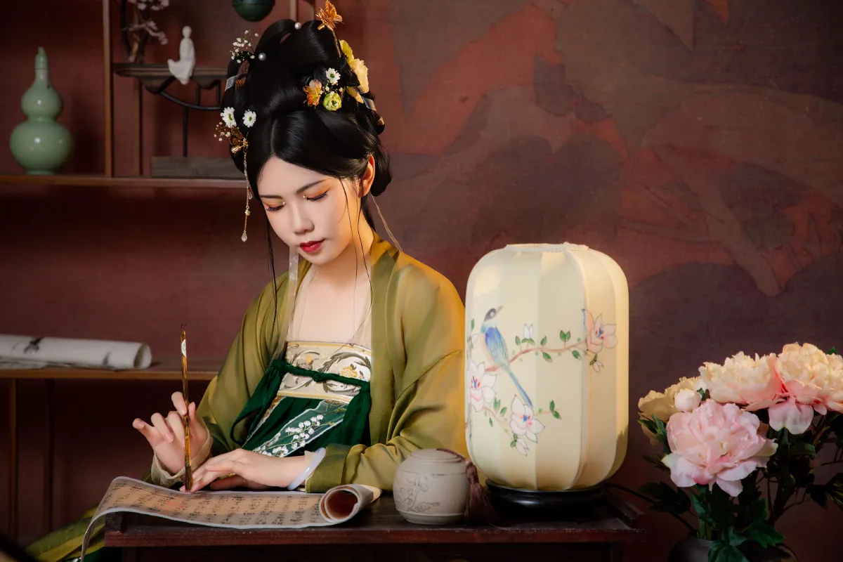 破晓X_胖头鱼《梧桐深院锁清秋》美图作品图片1