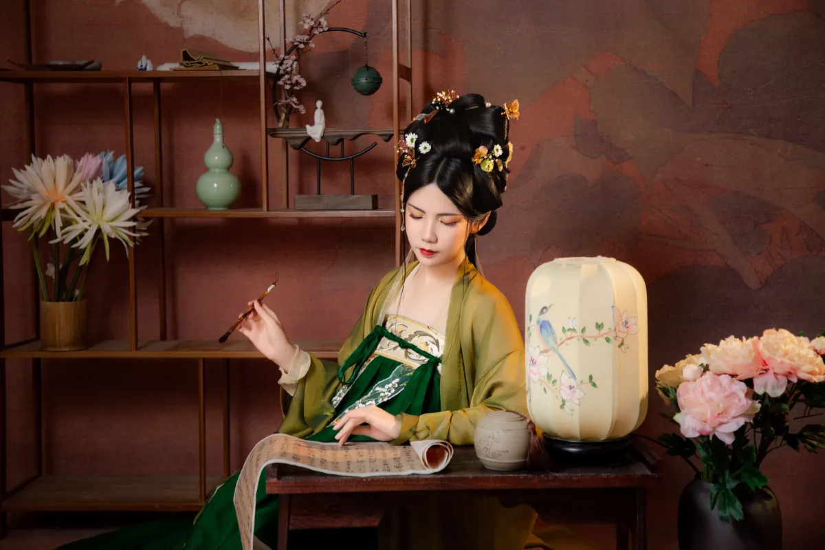 破晓X_胖头鱼《梧桐深院锁清秋》美图作品图片3