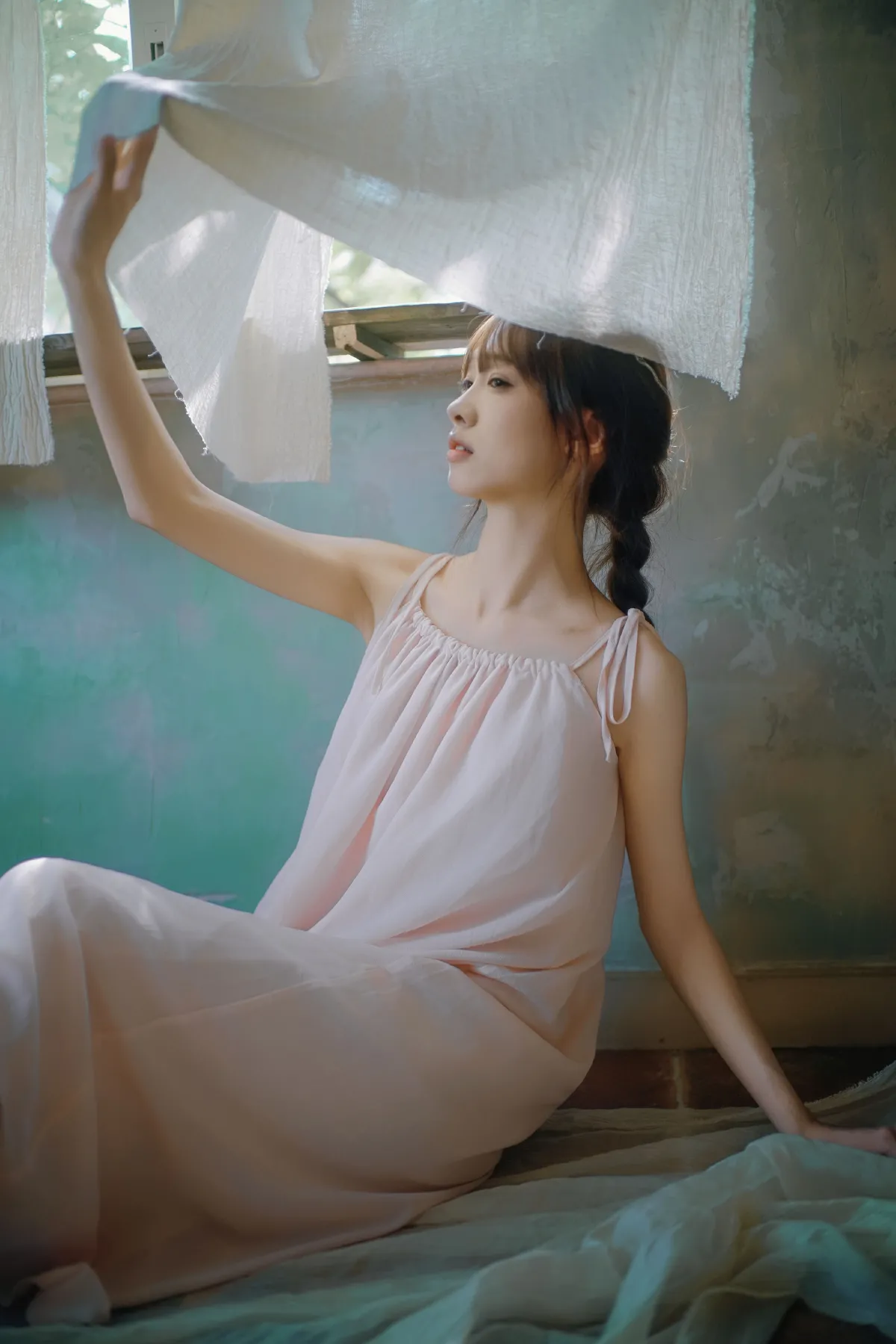 Tommy汤面_看不清小桂《粉裙少女，海韵柔光》美图作品图片3