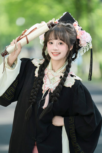 簪花学士服