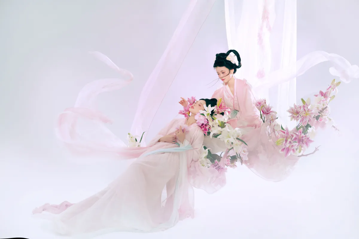 美人如花隔云端