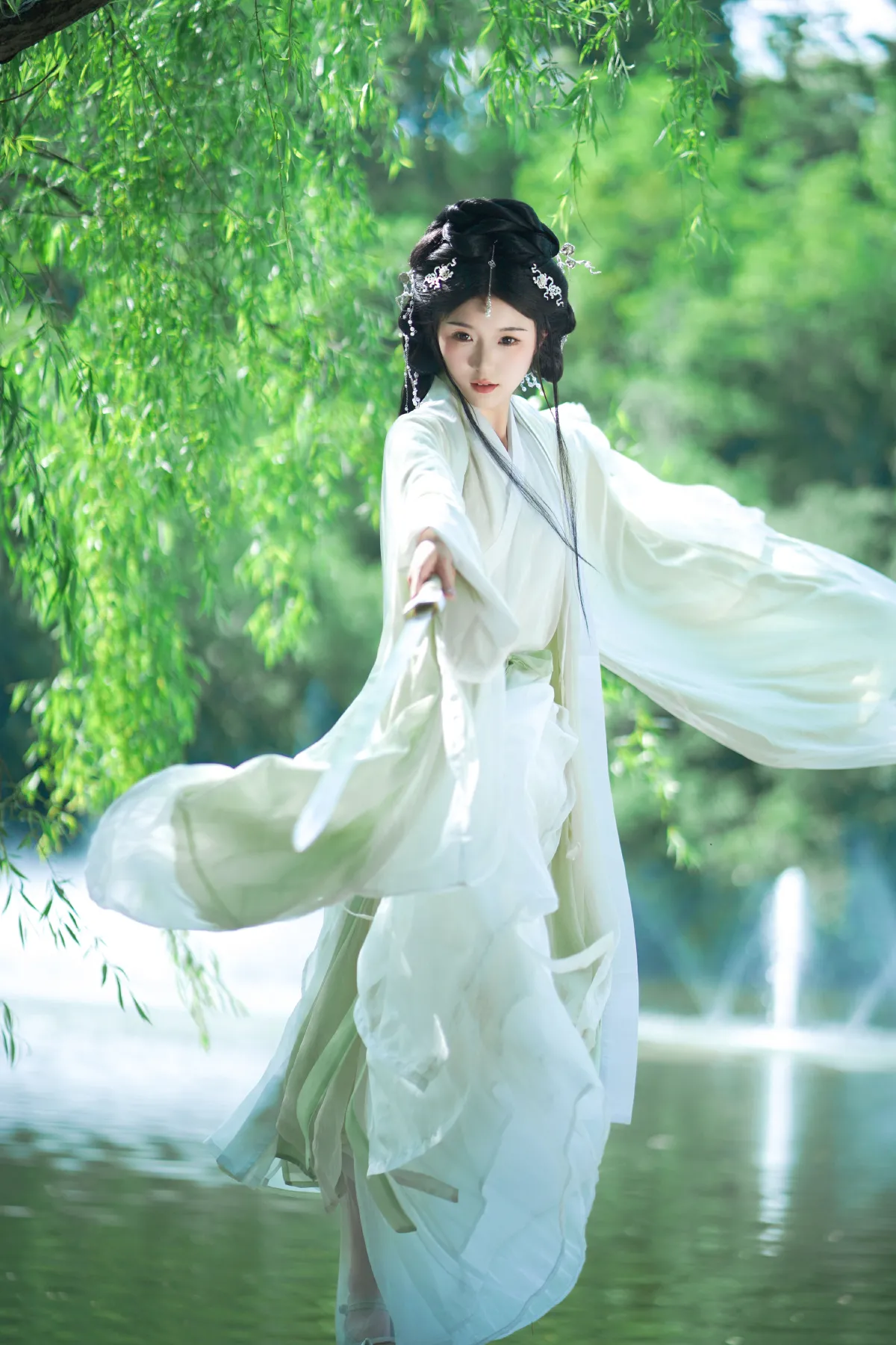 阿南_梓榆喝点甜的呀《师姐》美图作品图片4