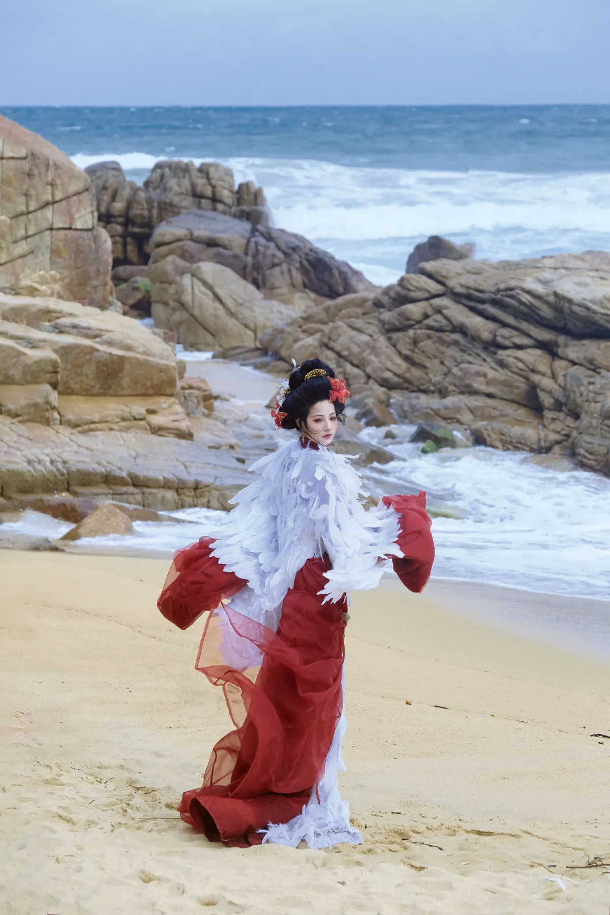 鸦青_琼崽爱吃四季豆《玄鸟》美图作品图片3