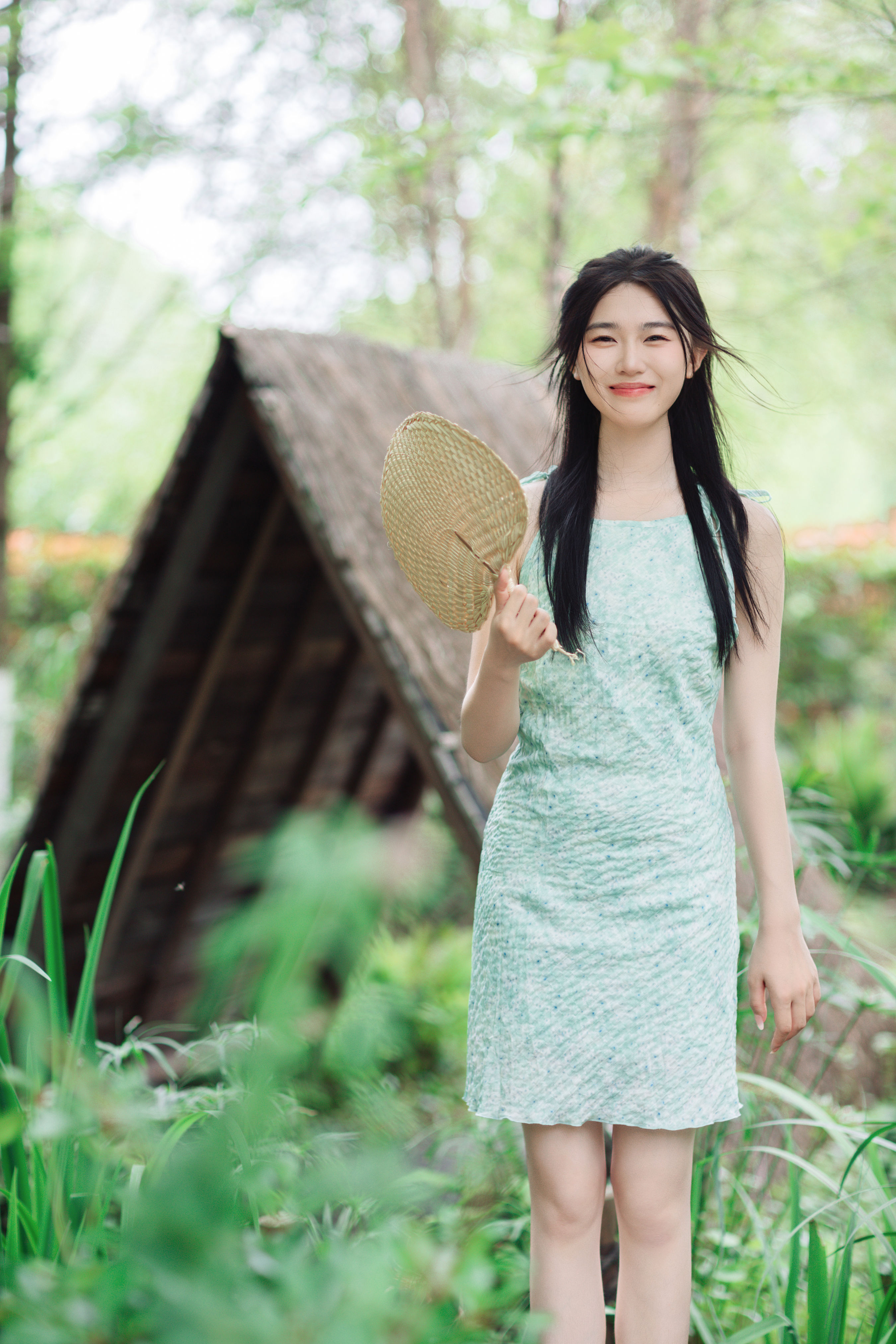 芥茉_阿紫《你一笑，整个夏天开始对焦》美图作品图片1