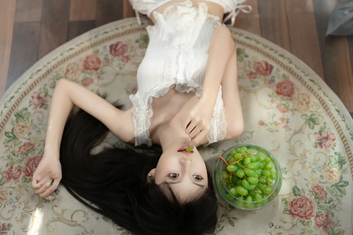 凌影_布丁猫^《慵懒午后》美图作品图片4