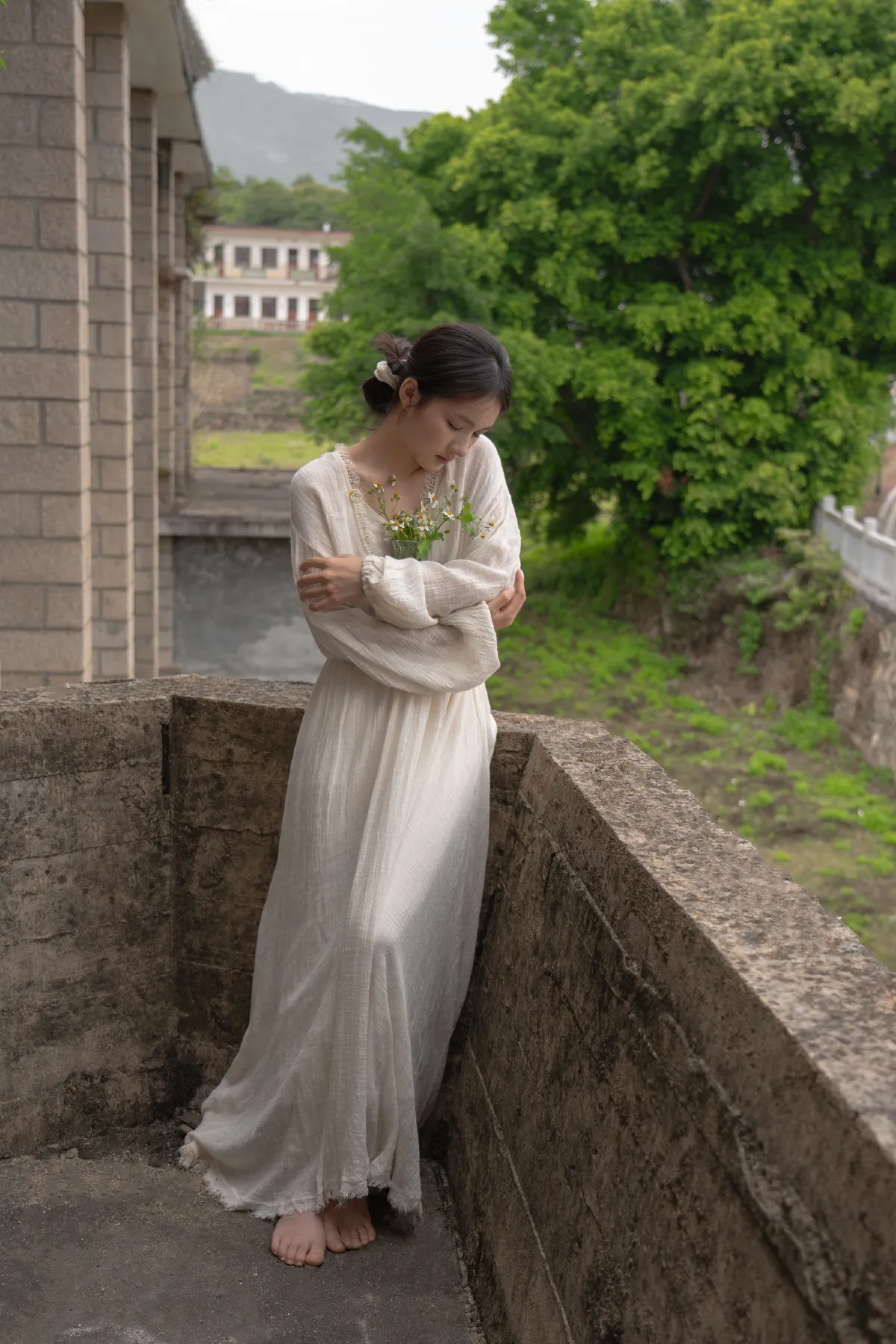 有梦无才的王同学_小雨天气《裙摆漫过时光的碎痕》美图作品图片5