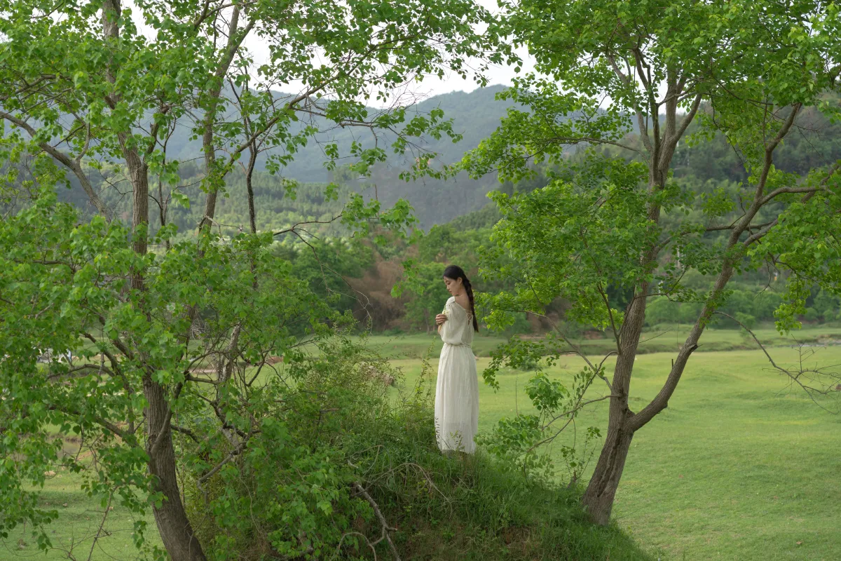 有梦无才的王同学_小雅《该怎样描述呢，这份宁静与温柔》美图作品图片3