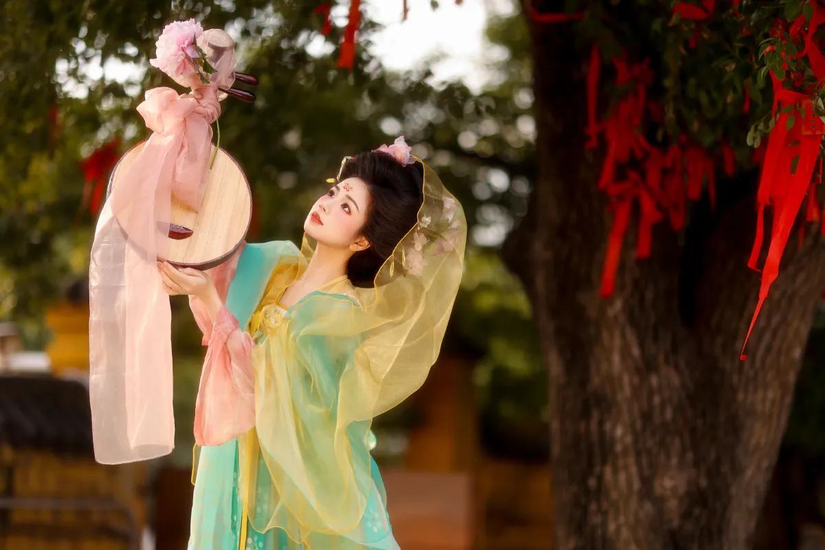 荷叶叶_小杜同学《国色芳华》美图作品图片3